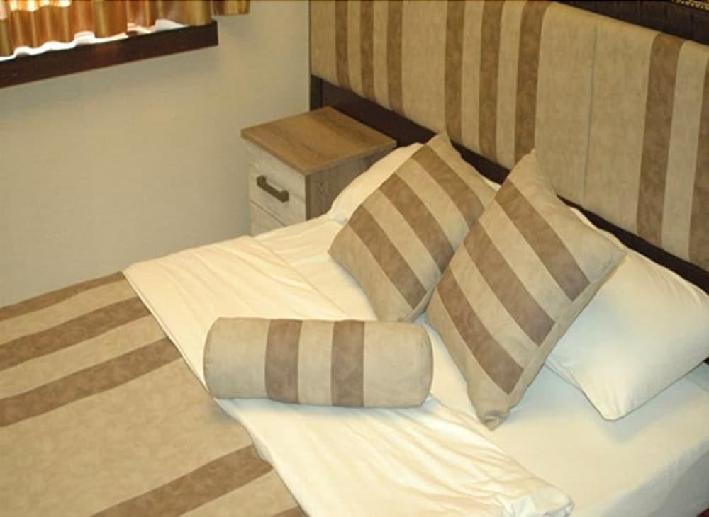 Otel Saray İzmir