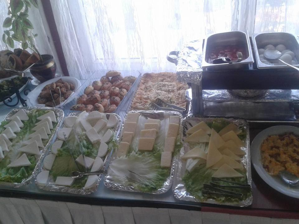 מלון Saray 2*